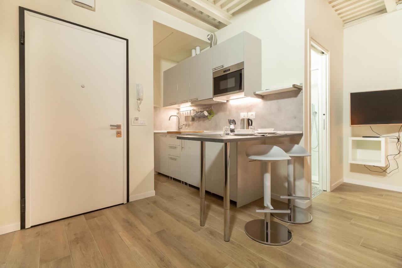 Apartment Alessia's Building- Affori Fn Milan
