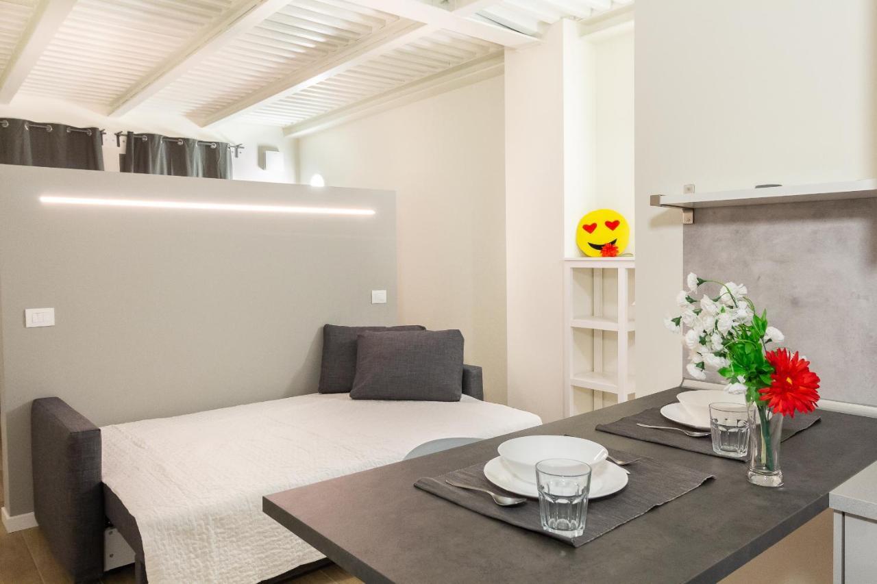 Alessia's Building- Affori Fn Apartment *